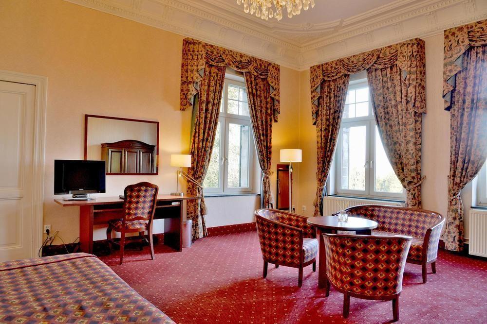 Hotel Kasteel Geulzicht ماسترخت المظهر الخارجي الصورة
