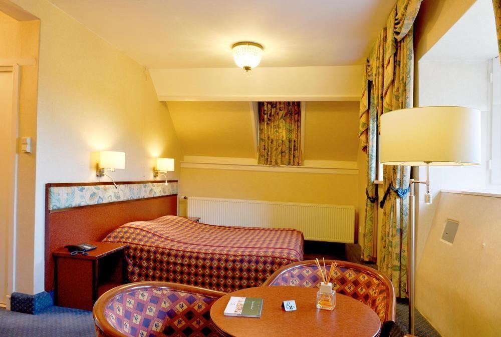 Hotel Kasteel Geulzicht ماسترخت المظهر الخارجي الصورة