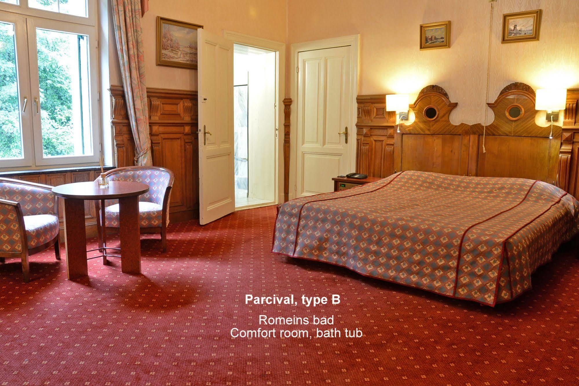 Hotel Kasteel Geulzicht ماسترخت المظهر الخارجي الصورة