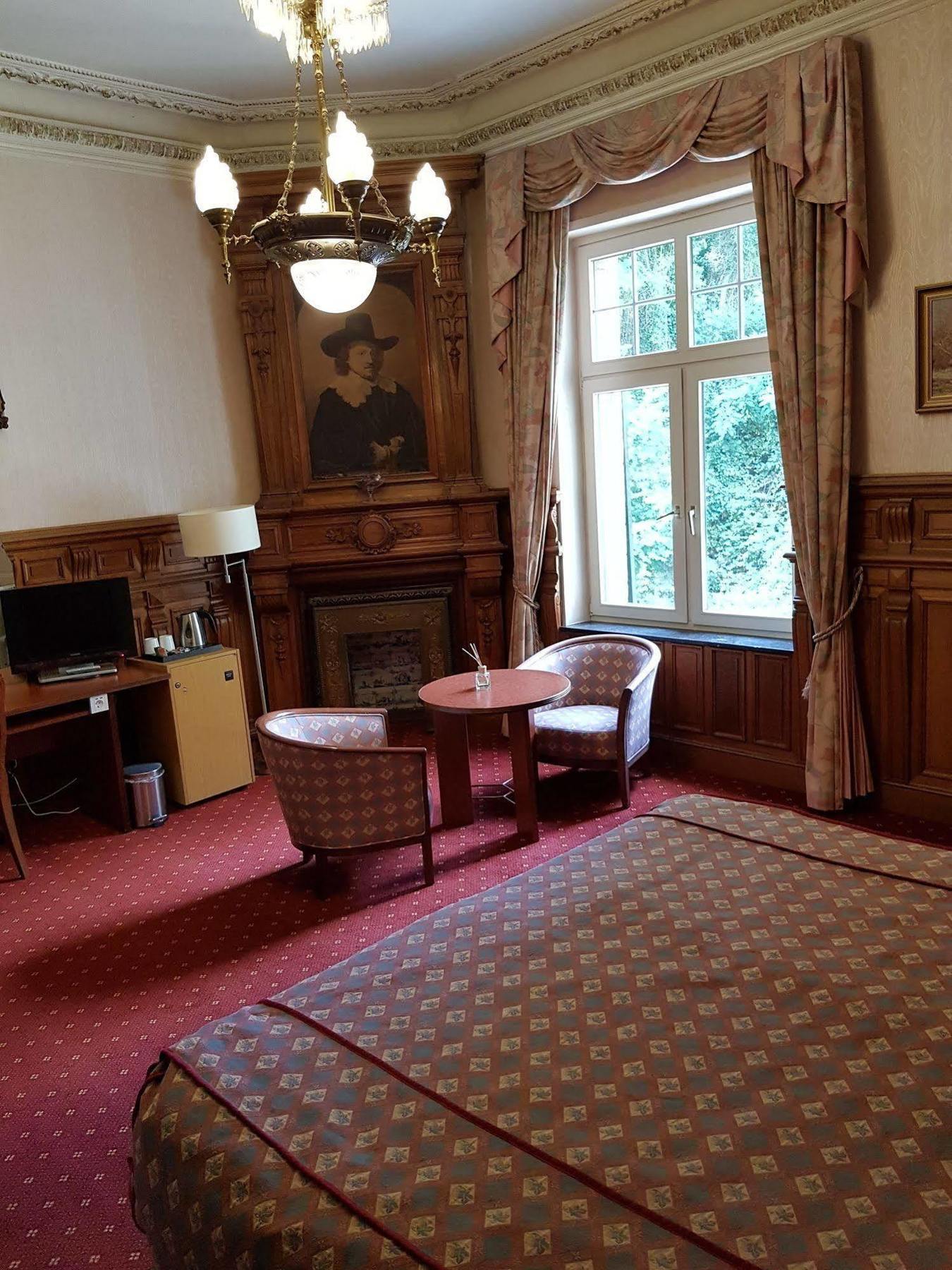 Hotel Kasteel Geulzicht ماسترخت المظهر الخارجي الصورة